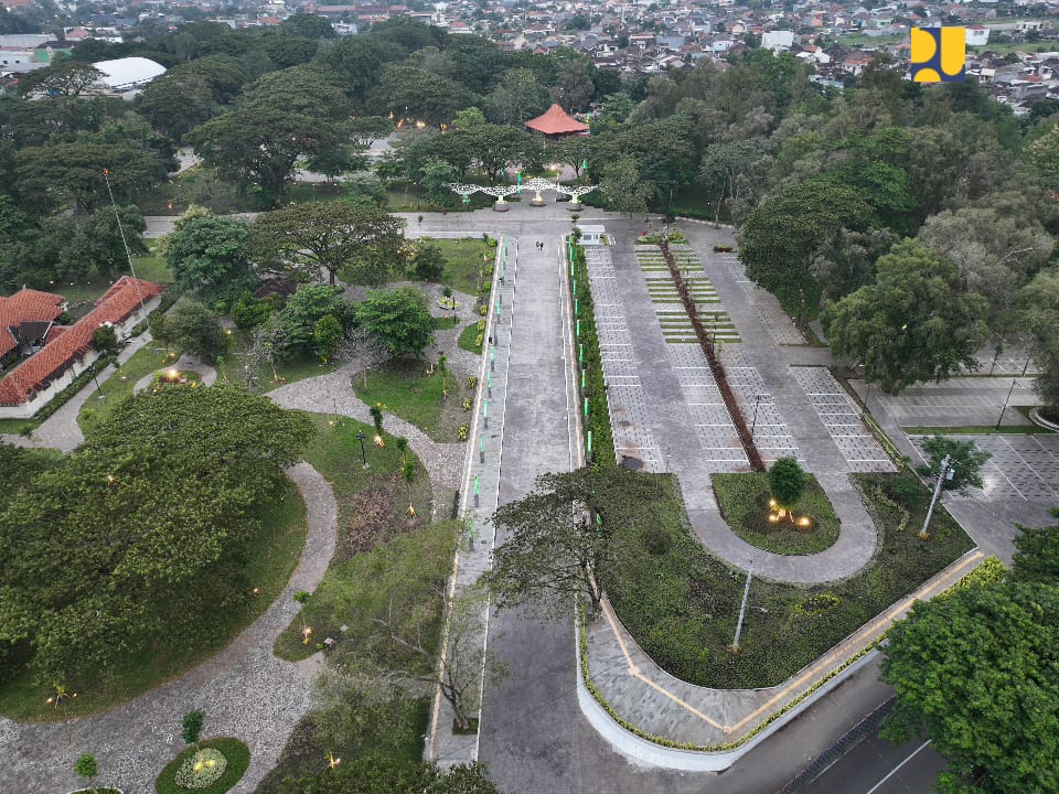 Menteri Basuki Tinjau Progres Pembangunan Underpass Joglo Di Kota Surakarta