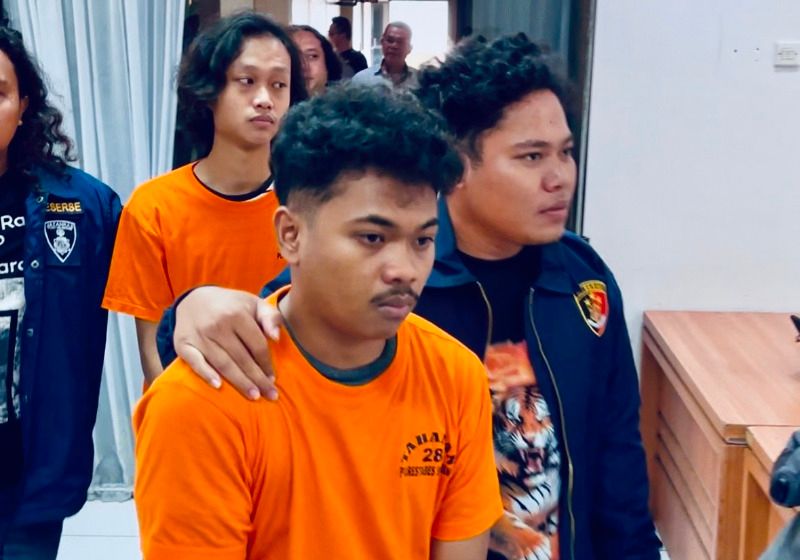 Warga Sidikalang Dikeroyok