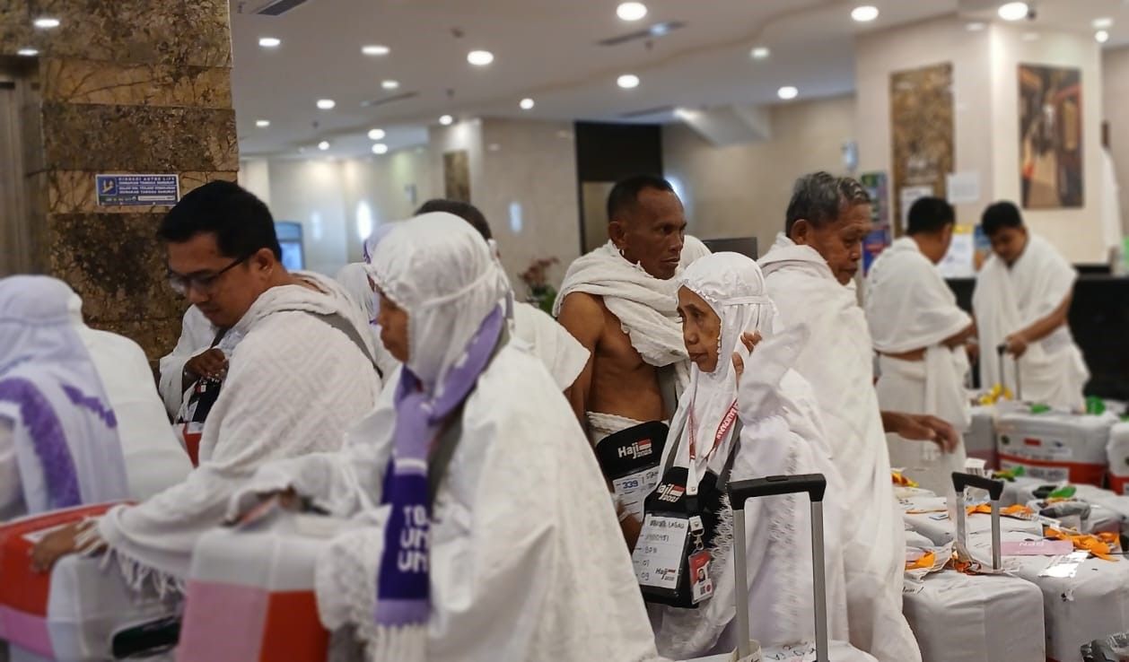 Waspadai Haji Ilegal Tawaran Berangkat Tanpa Antre, Ini Sanksinya
