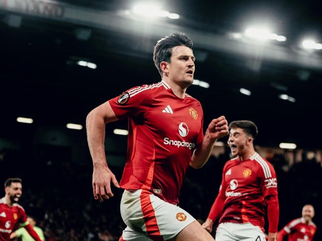 Resmi Bertahan! Harry Maguire Perpanjang Kontrak di Man United hingga 2027