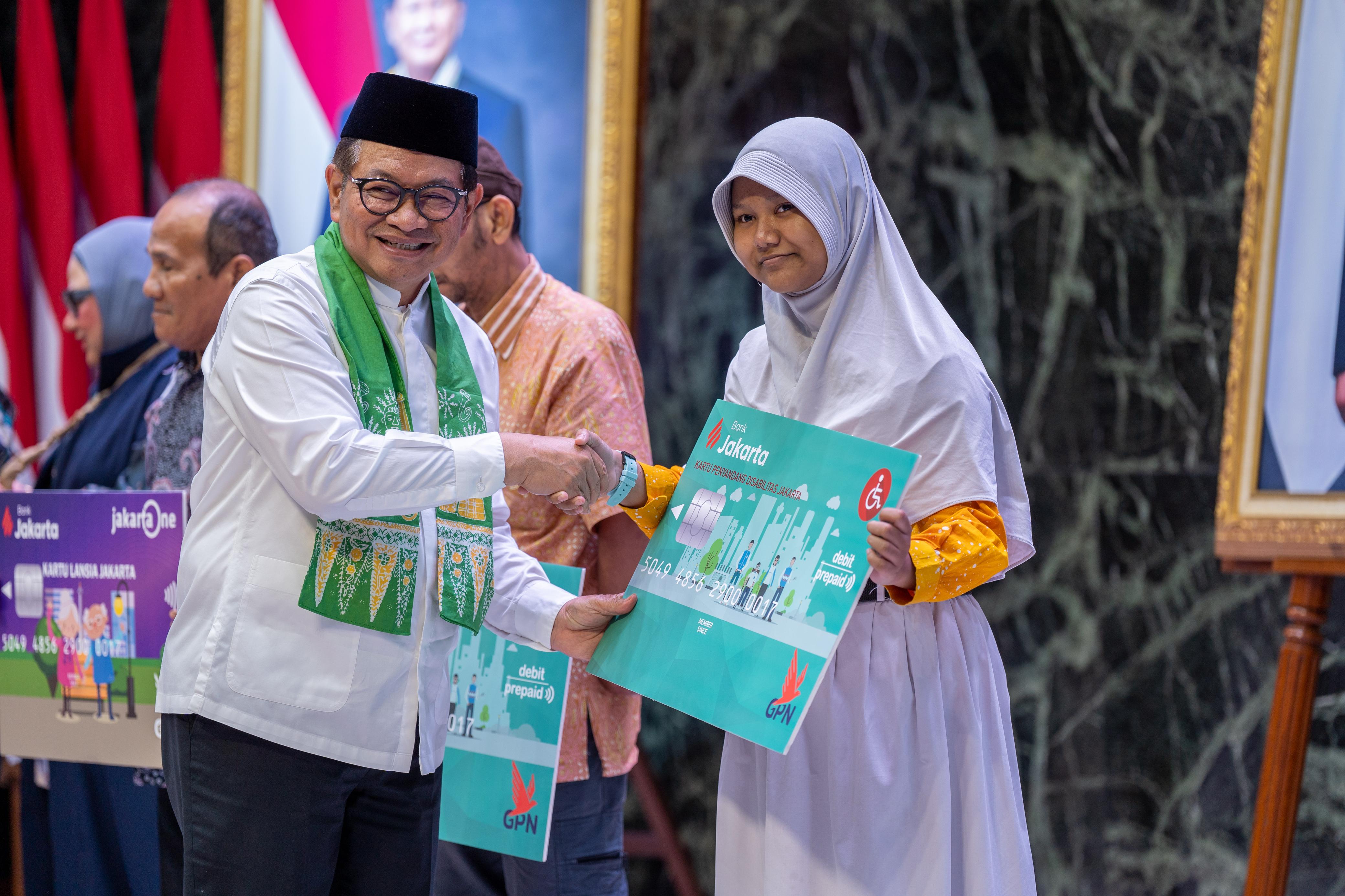 Bank Jakarta Distribusi 56.351 Penerima Baru Bansos PKD Pemprov DKI Jakarta