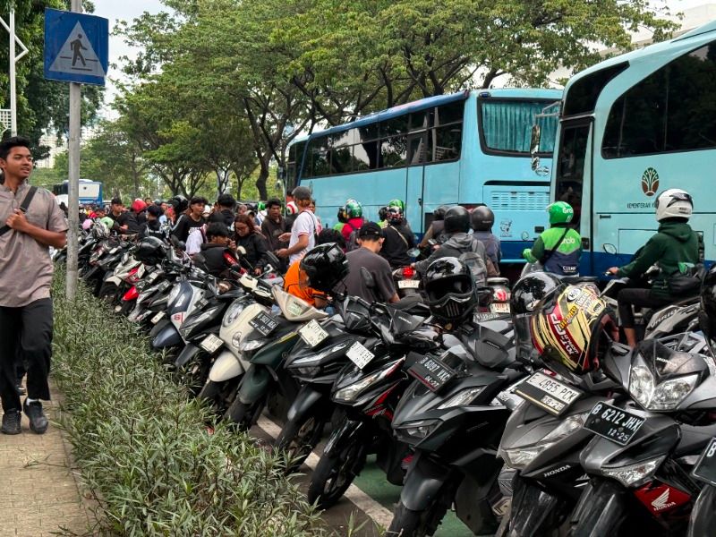 Sistem Karcis Bikin PAD Parkir Jakarta Rugi Puluhan Miliar