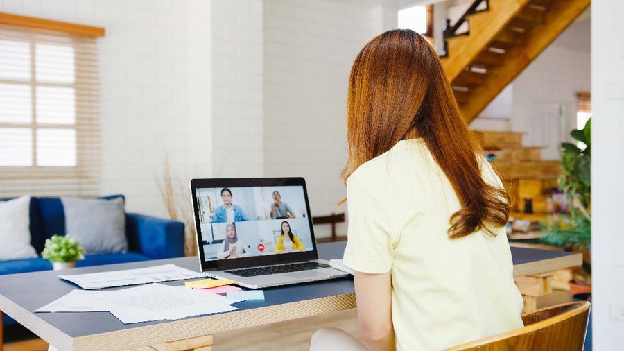 Pemerintah: WFH Swasta tak Boleh Potong Gaji-Cuti