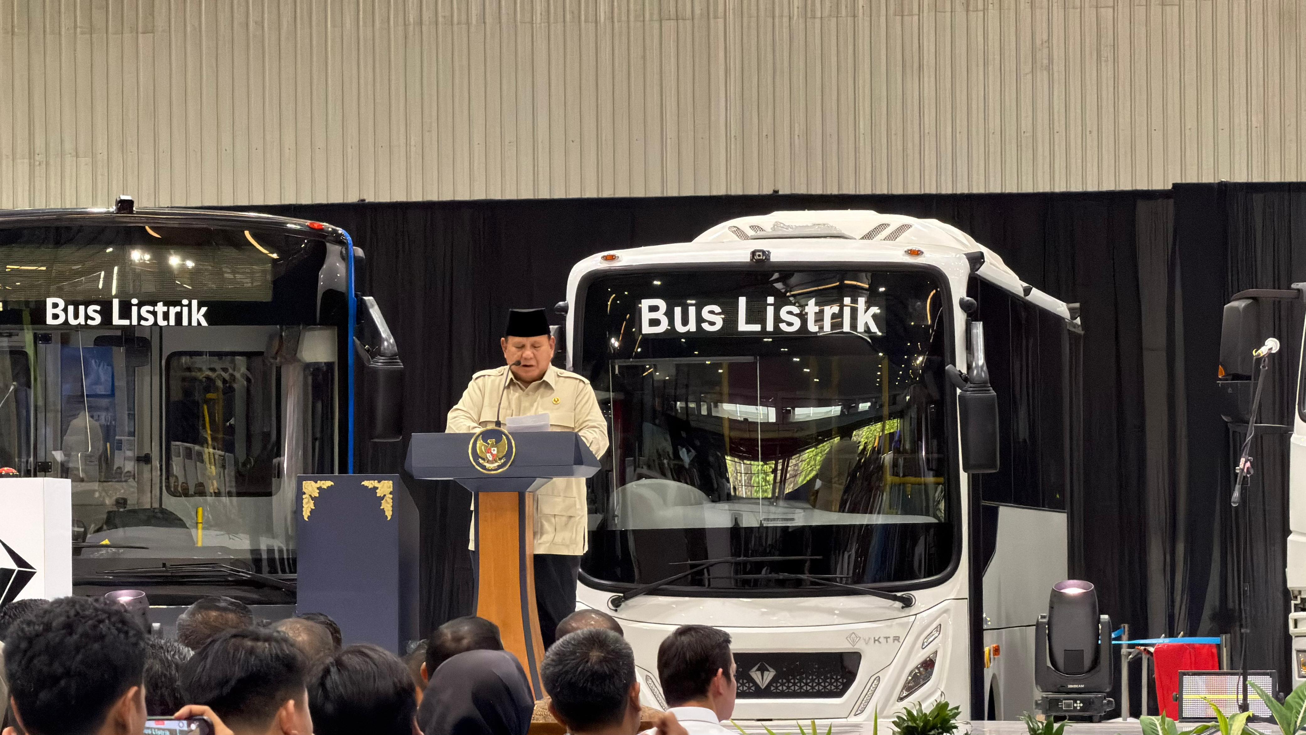 Tinggalkan Energi Fosil, Prabowo Targetkan Avtur dari Sawit dan Elektrifikasi