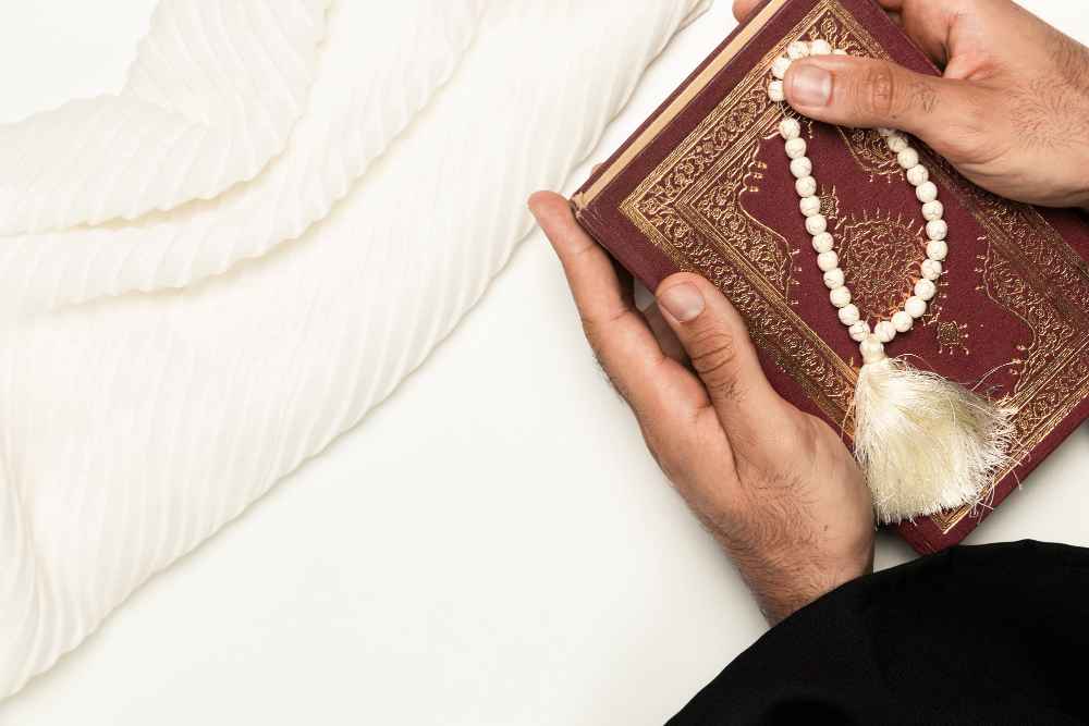 7 Doa Mengusir Setan dan Jin dari Tubuh Manusia, Lengkap Arab, Latin, dan Artinya