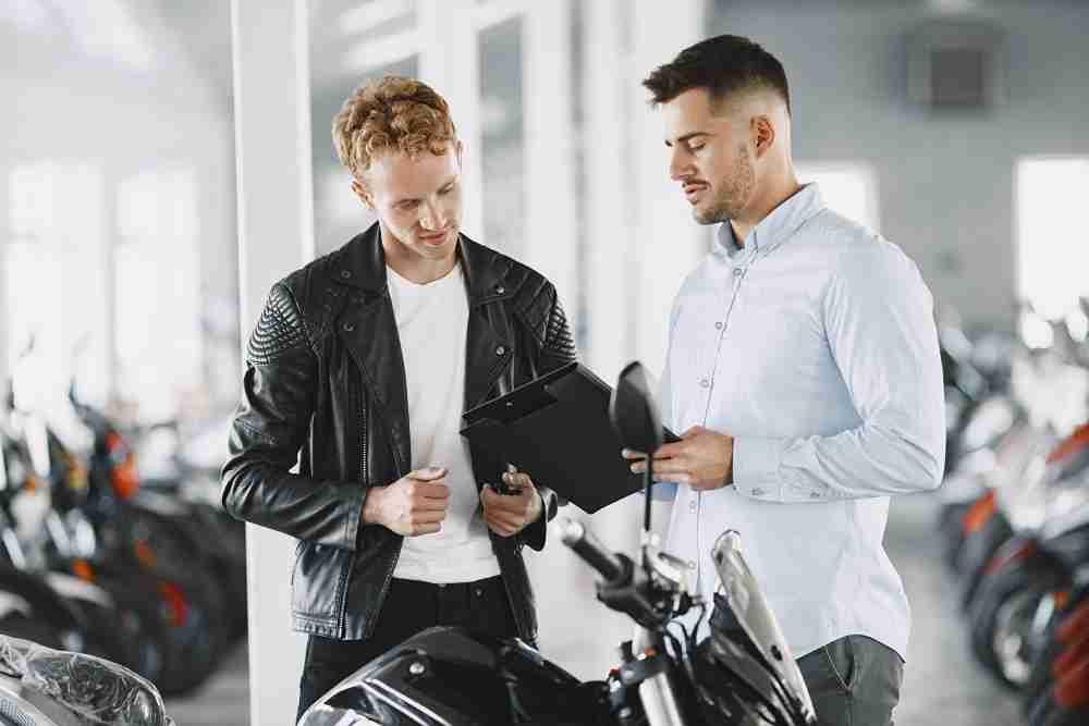 Ini 4 Alasan yang Harus Dipahami Kenapa Kredit Motor Lebih Mahal dari Beli Cash