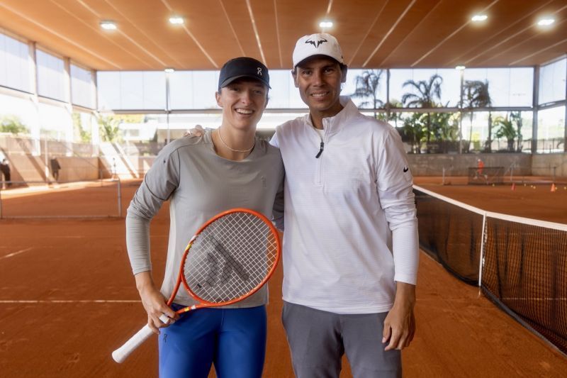 Swiatek "Berguru" ke Nadal Jelang Turnamen Tanah Liat