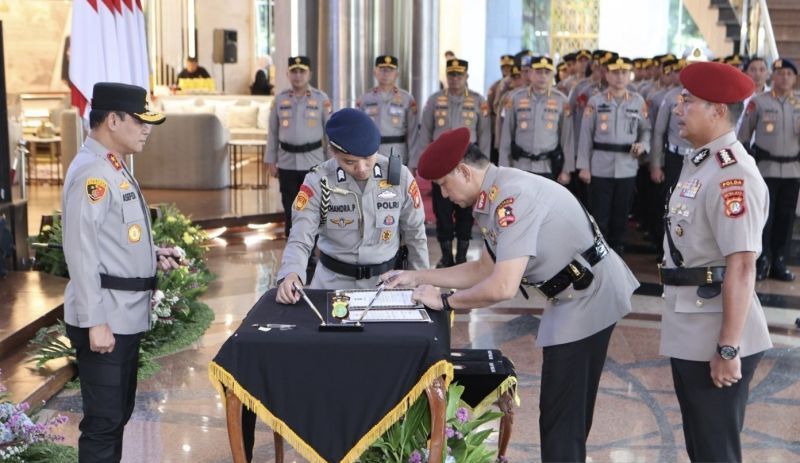 Sertijab Tiga Pejabat Polda Metro Jaya, Kapolda Tekankan Semangat Pengabdian Tanpa Batas