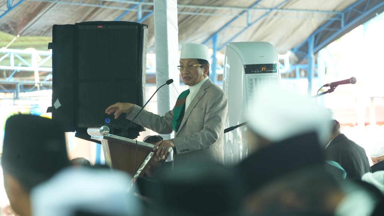 Menag Nasaruddin Tegaskan Kekuatan Pesantren di Haul ke-58 Guru Tua di Palu