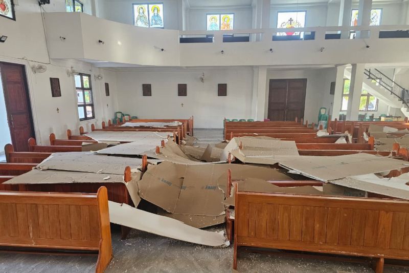 Plafon Gereja di Minahasa Ambruk Usai Diguncang Gempa