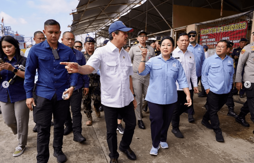 Sat Set! Video Menteri Trenggono Atasi Penumpukan Kapal di Muara Angke