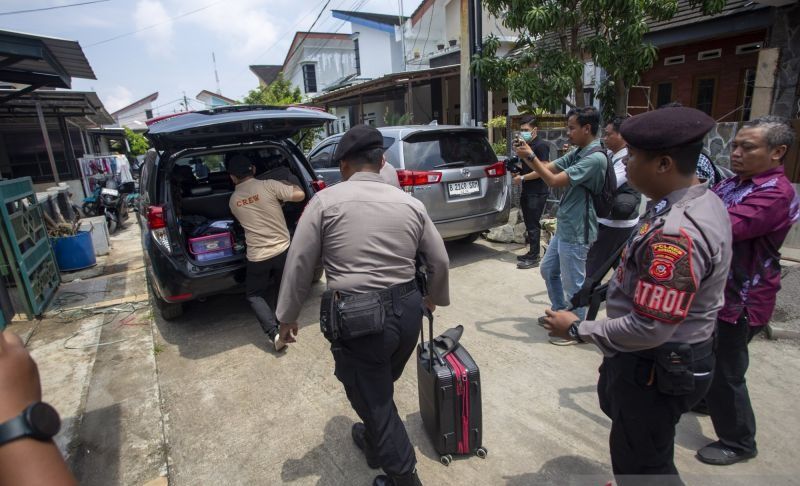 Bergerak ke Indramayu, KPK Lanjutkan Geledah Rumah Wakil Ketua DPRD Jabar Ono Surono