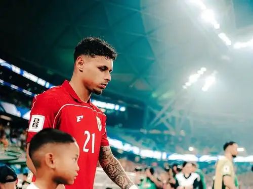 Imbas Kasus 'Passportgate' Dean James Diparkir Go Ahead Eagles saat Jamu PEC Zwolle