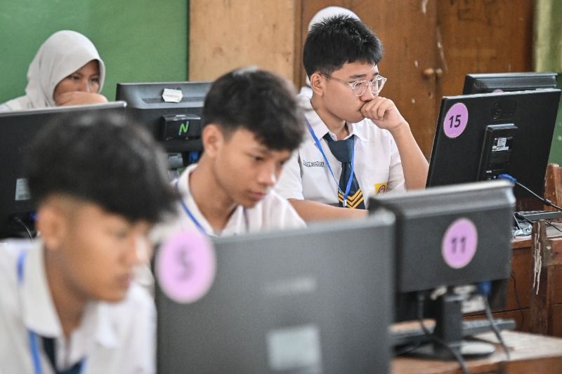 Kemendikdasmen Jawab Keluhan Waktu TKA SMP 75 Menit