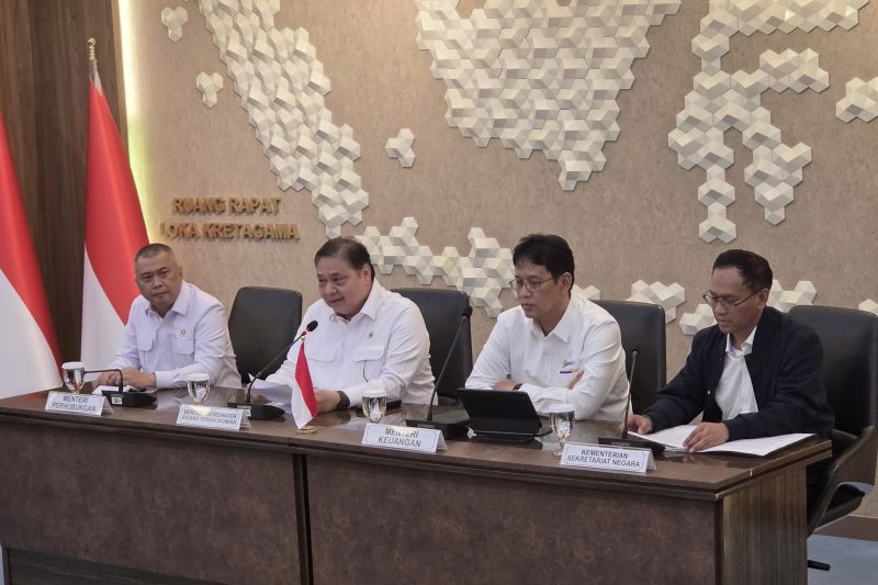 Gara-gara Avtur Mahal, Pemerintah Bebaskan Maskapai Tarik Fuel Surcharge hingga 38 Persen