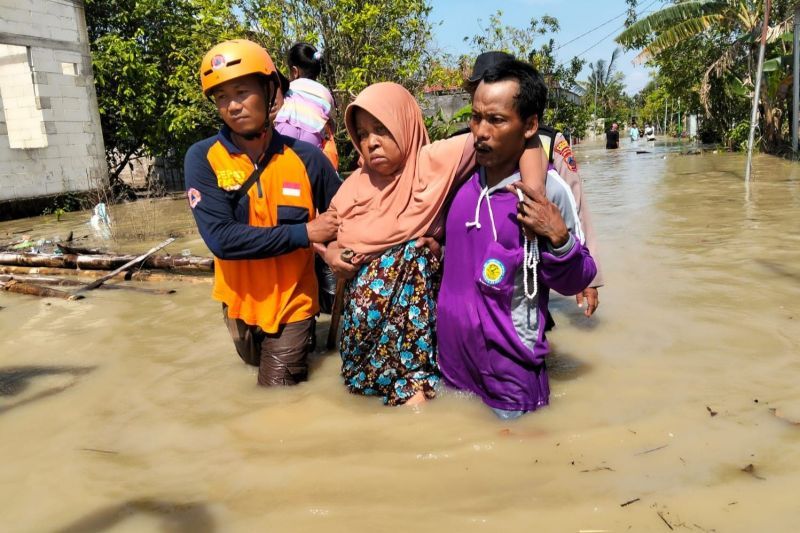 Tanggul Jebol, Banjir Demak Meluas ke Enam Desa