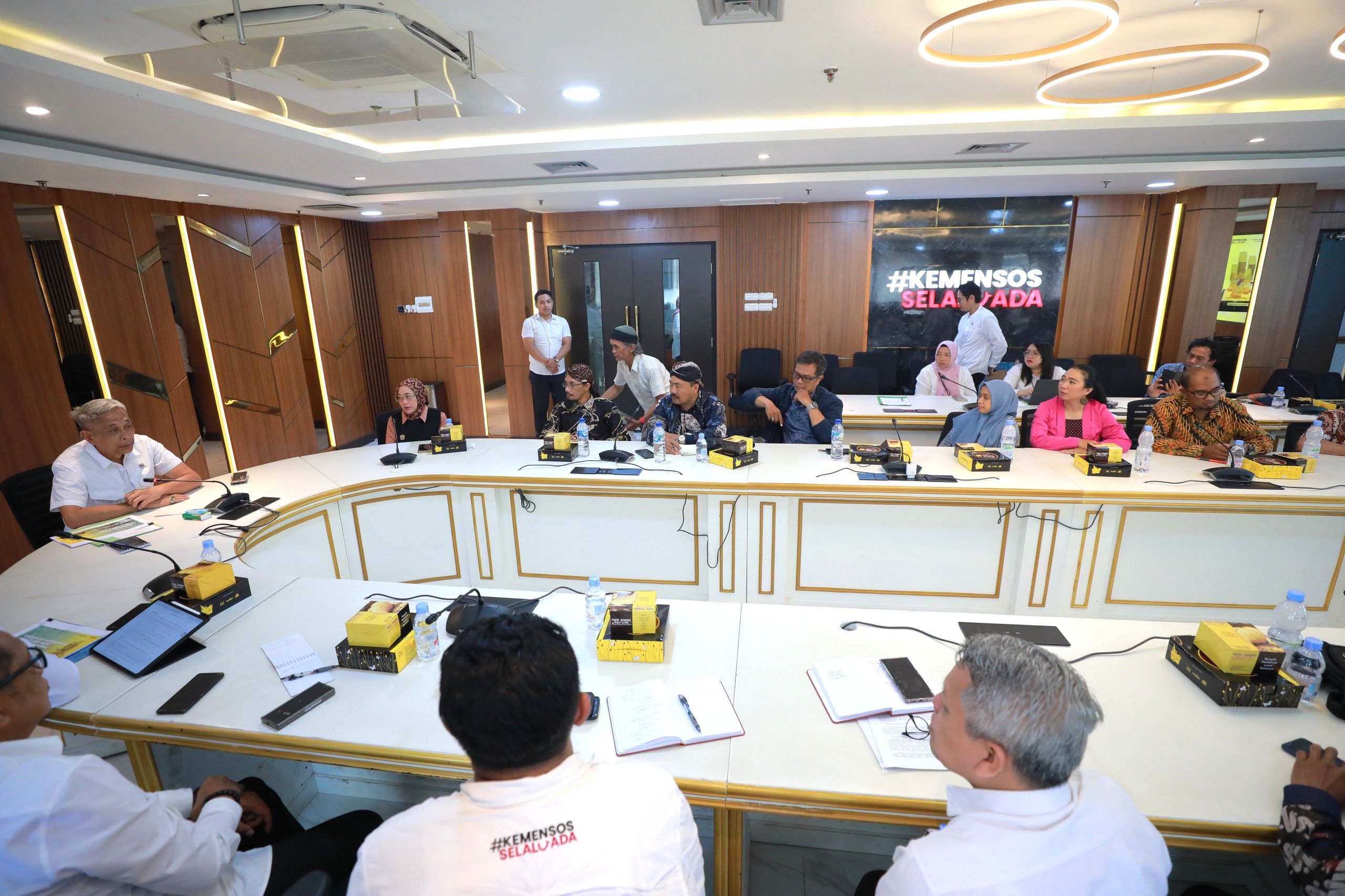 Temui Warga Pagerejo, Wamensos Dukung Usulan HB II Pahlawan Nasional