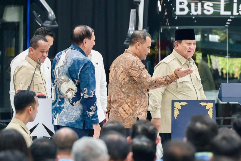 Borong Bus Listrik Produk Lokal, Prabowo Puji Langkah Pemprov Jateng