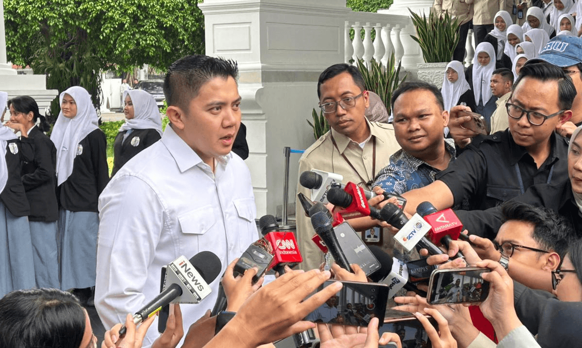 Soal Rencana Potong Gaji Menteri, Seskab Teddy Sebut Baru akan Dibahas