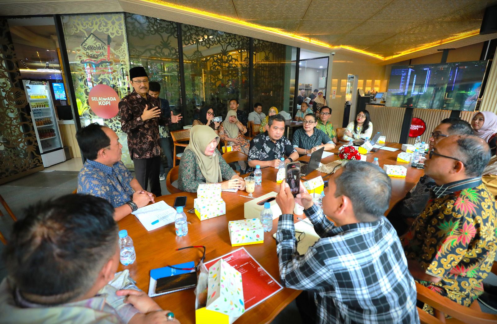 Di Hadapan Sekber dan Perwakilan Pemda, Gus Ipul Tegaskan Sekolah Rakyat untuk Anak-Anak Istimewa