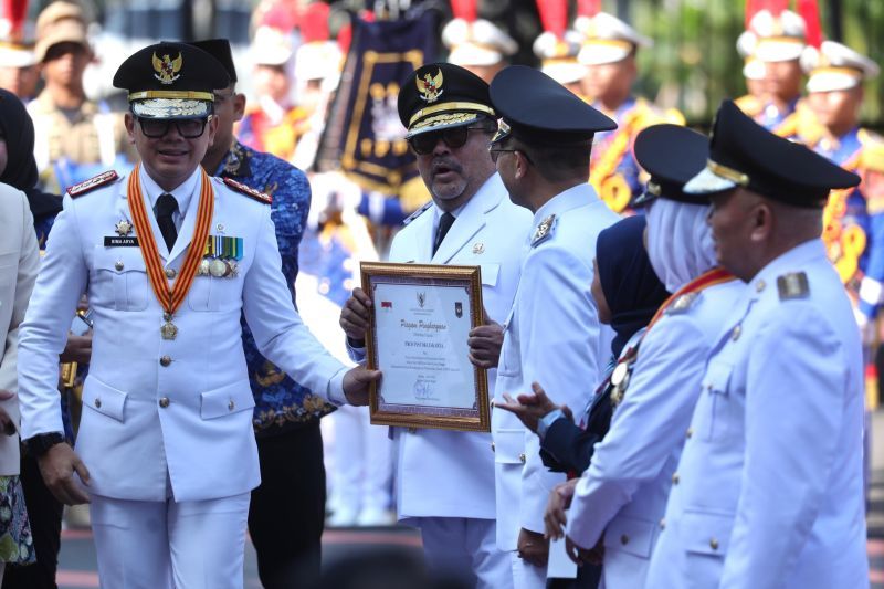 Pemprov DKI Sabet Penghargaan Penyelenggara Pemda Terbaik 2025 dari Kemendagri