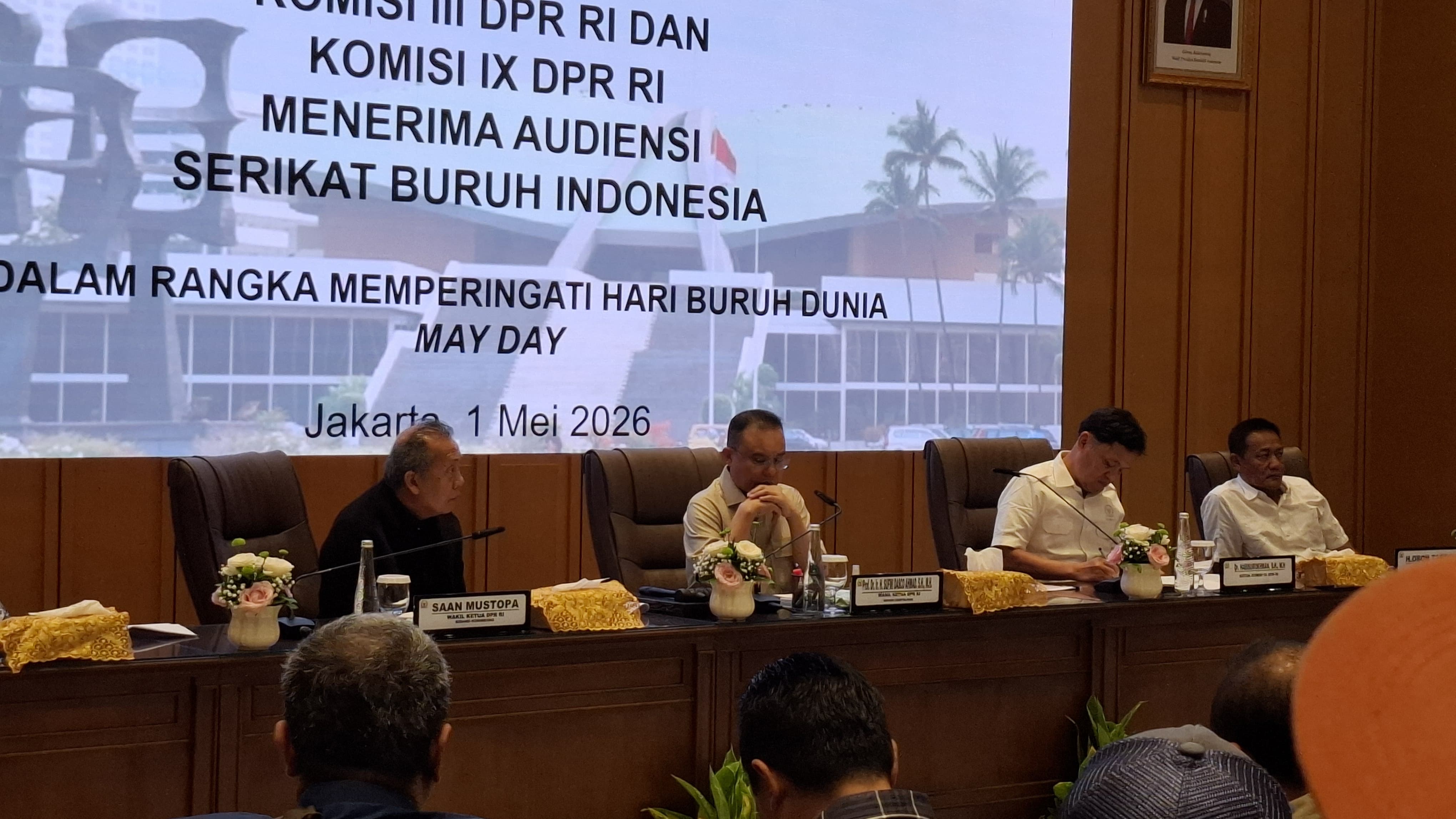 Aksi May Day, Pimpinan DPR Terima Audiensi Serikat Buruh