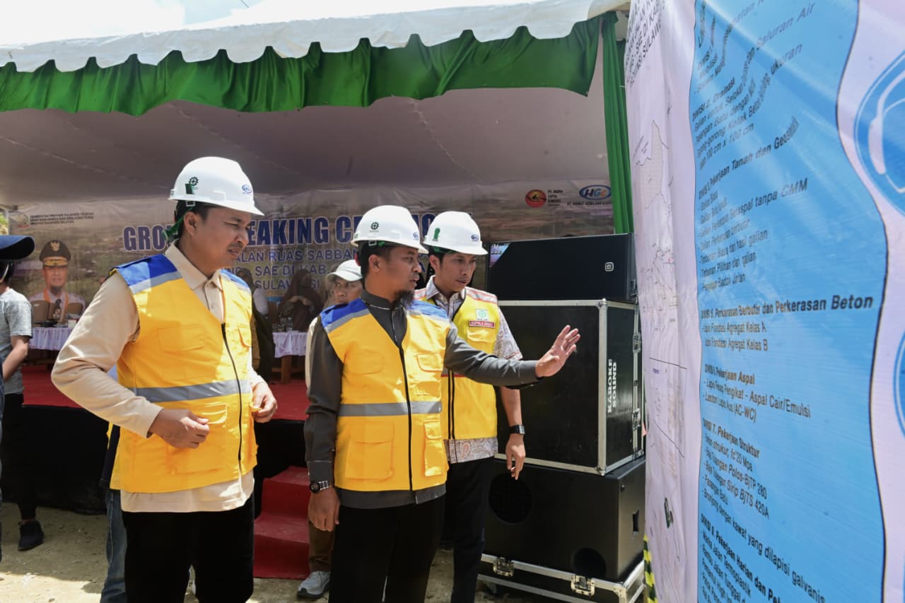 Terus Dikebut, Gubernur Sulsel Groundbreaking Jalan Sabbang-Tallang-Sae