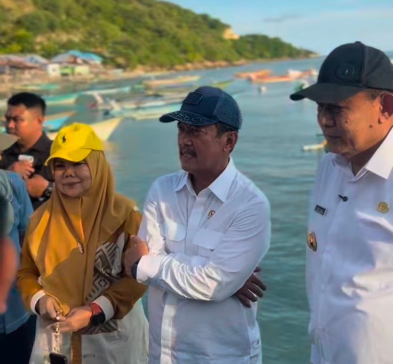 Menteri Trenggono Tinjau Kmnp Leato Selatan, Siap Jadi Kampung Nelayan Modern Dan Produktif