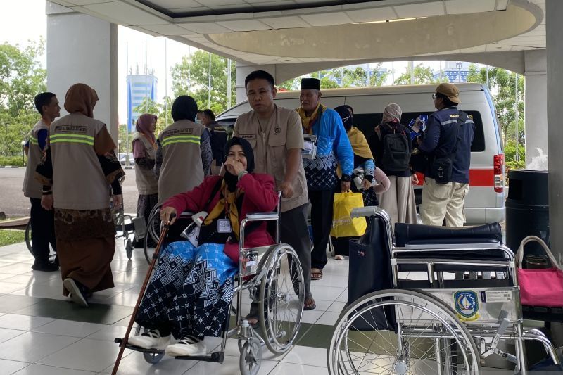 Sempat Tertunda Berangkat, Kloter 5 Embarkasi Batam Terbang ke Tanah Suci Hari Ini