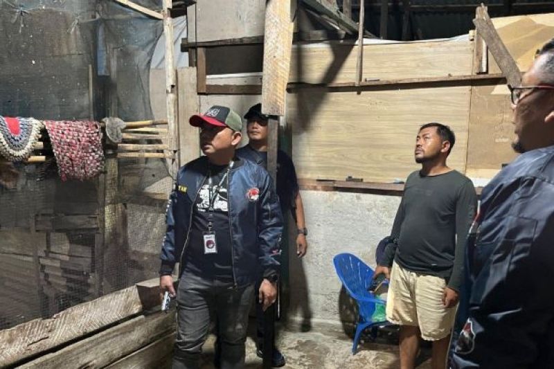 Bukan Ternak Ayam, Kandang Unggas Di Medan Ini Ternyata Isinya Sarang Narkoba