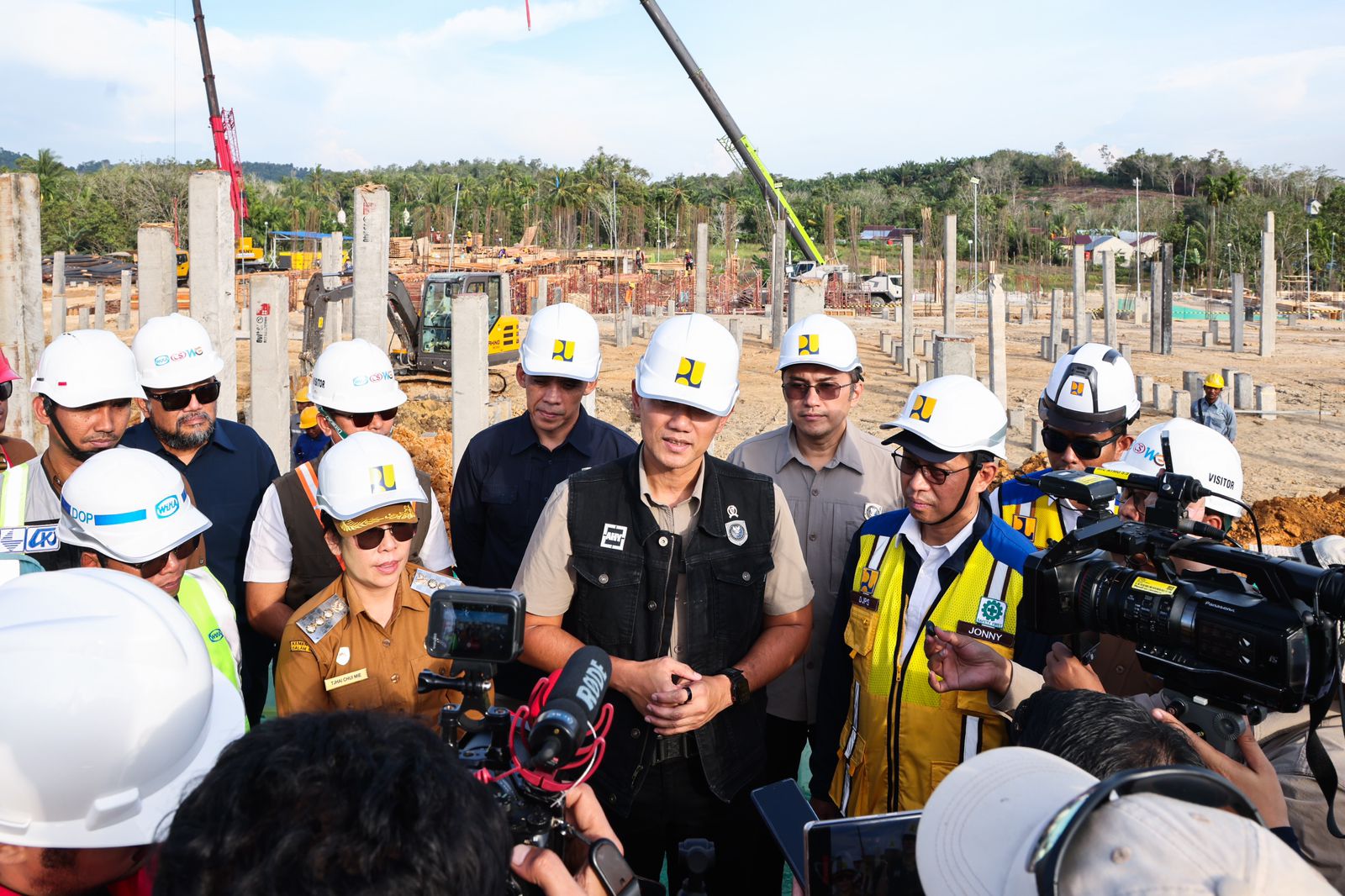 Pastikan Pembangunan Berjalan Tepat Sasaran, Menko AHY Tinjau Sejumlah Program Strategis di DIY