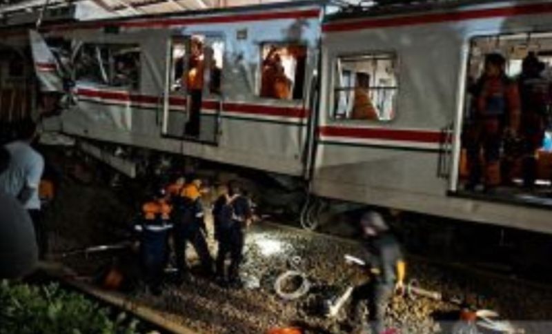 9 Jam Menunggu Diselamatkan, Endang Bertahan di Gerbong Ringsek di Antara Para Korban