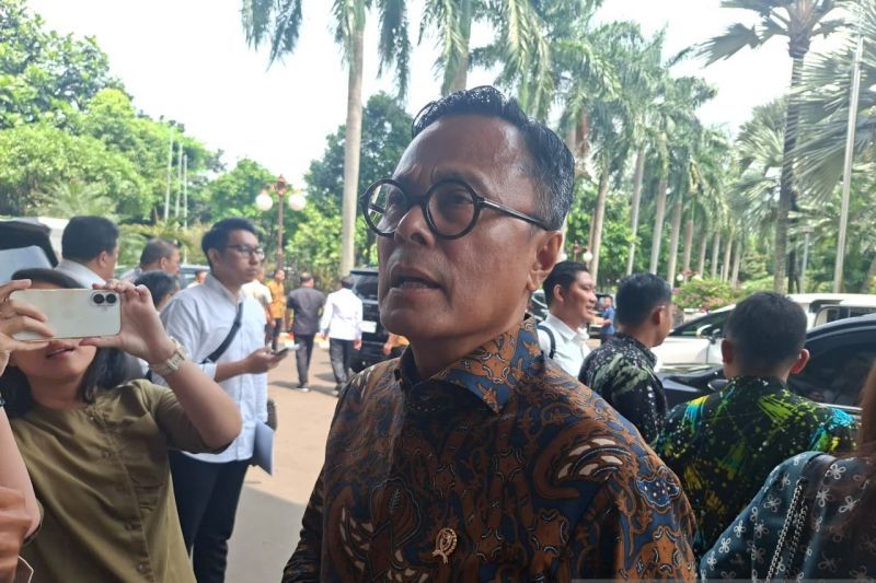 Pemerinah 'Cawe-cawe' Utang Kereta Whoosh, Dony: Pengelola tak Mampu Tanggung Sendirian
