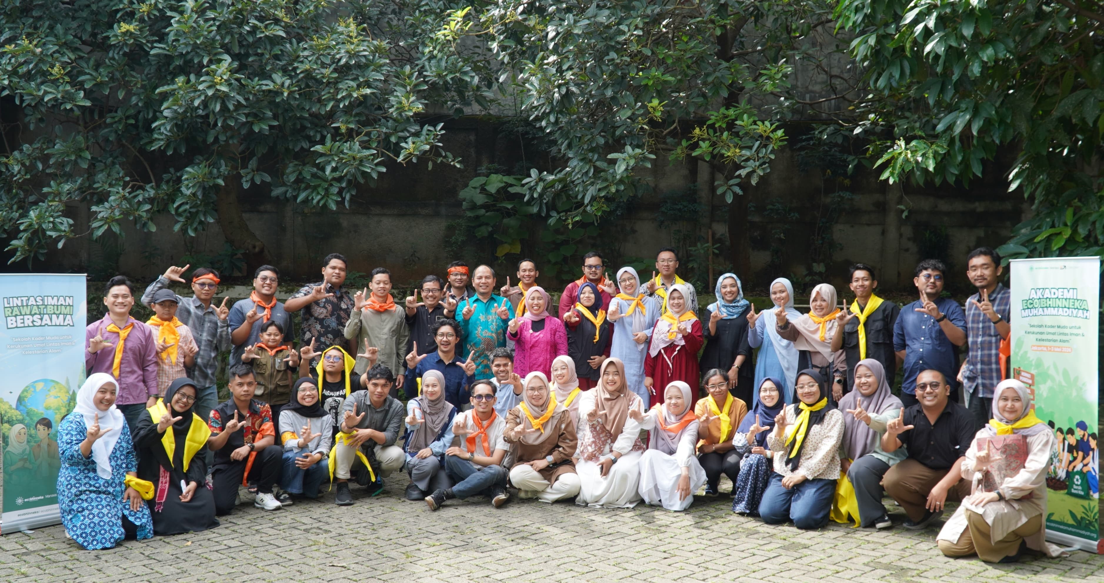 Akademi Eco Bhinneka Muhammadiyah Siapkan Agen Perubahan, Kader Muda Lintas Iman Siap Selamatkan Bumi