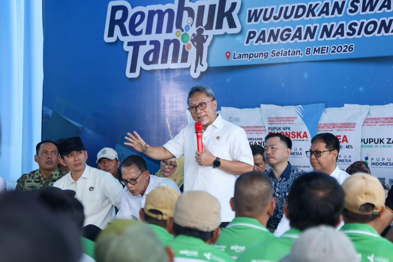 Menko Zulhas Jamin Stok Pupuk Di Lampung Siap Sebelum Masa Tanam
