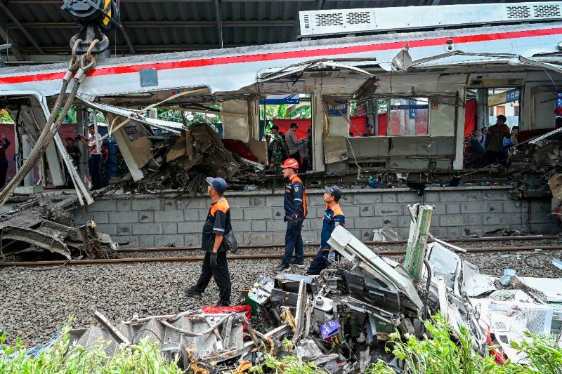 Perjalanan Kereta Jarak Jauh Sudah Normal usai Kecelakaan Maut di Bekasi
