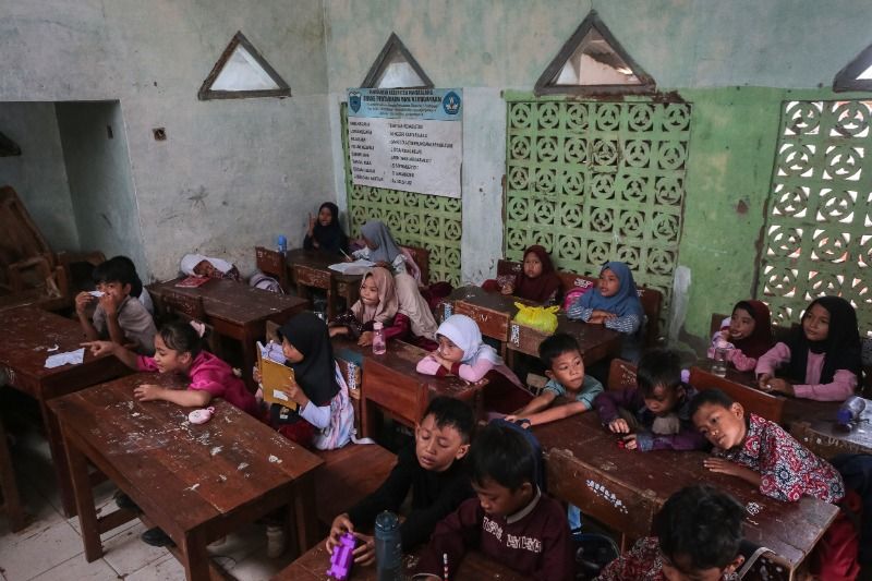 Darurat! 85% Bangunan SD di Indonesia Rusak, Begini Sikap Pemerintah
