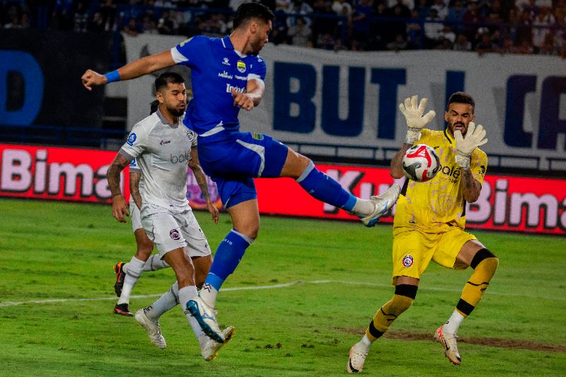Persib Ditahan Imbang Arema FC 0-0 di GBLA, Keunggulan dari Borneo FC Menipis