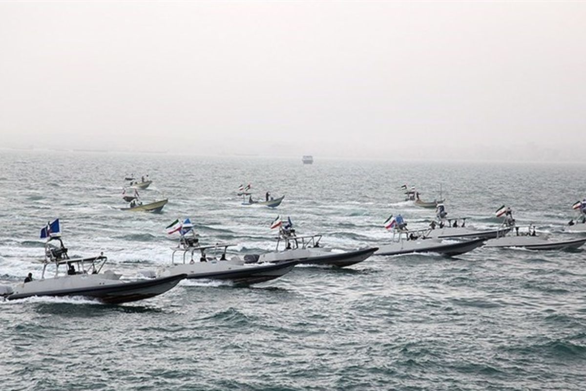 Iran Kerahkan 'armada Nyamuk' Untuk Kendalikan Selat Hormuz