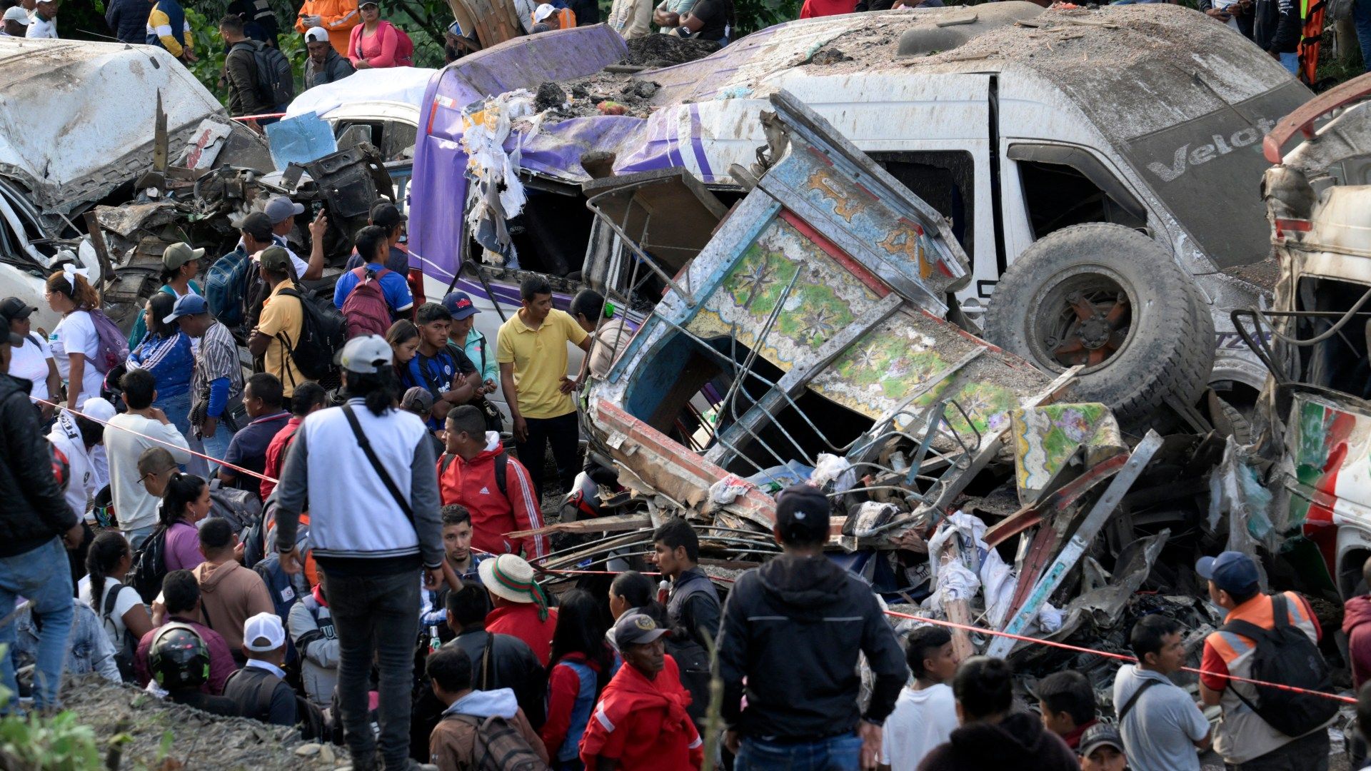 Serangan Bom Hantam Sebuah Bus, 20 Tewas Termasuk 15 Perempuan