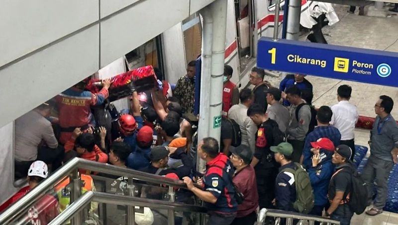 KAI Hentikan Sementara Keberangkatan KA Jarak Jauh dari Gambir dan Senen