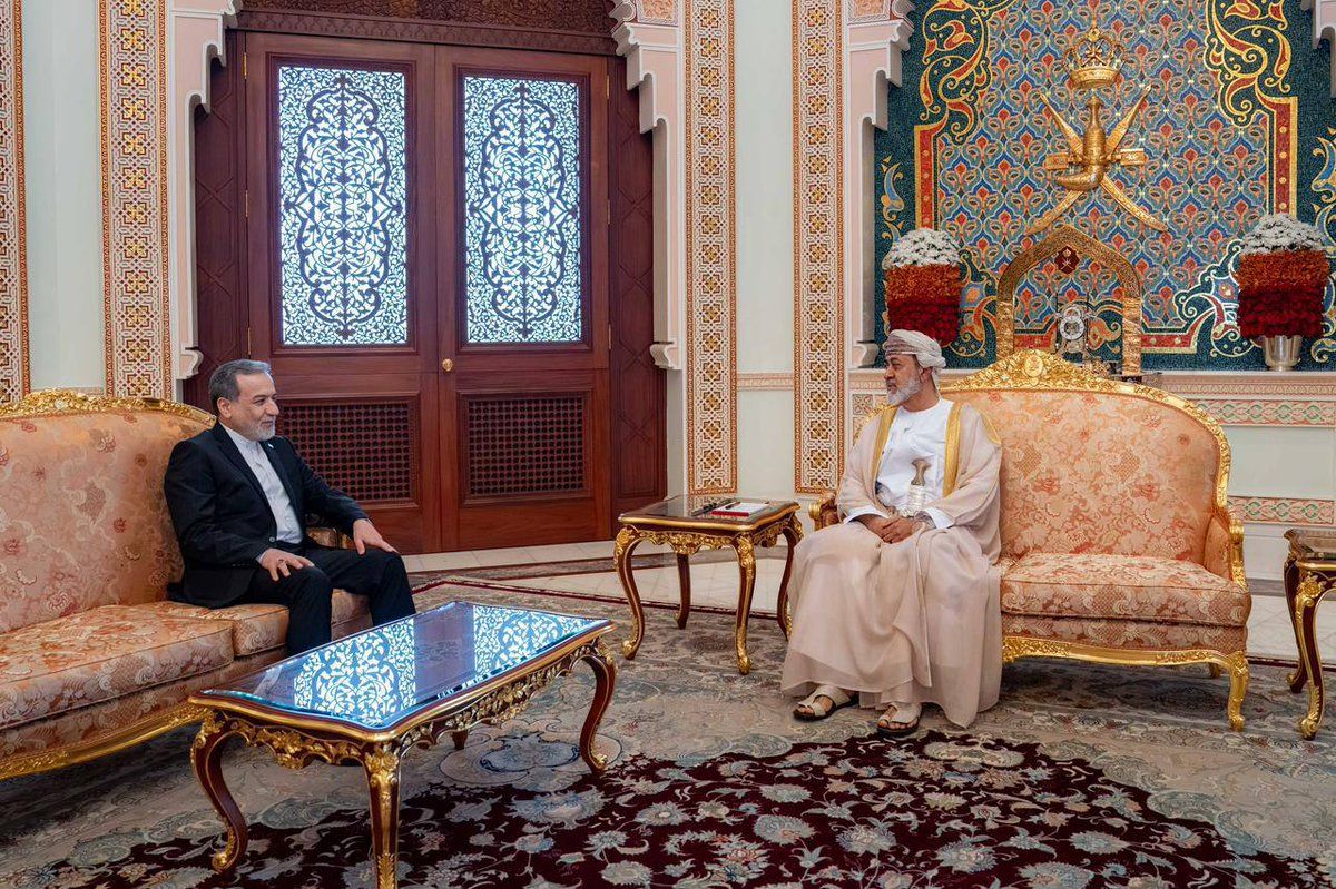 Sultan Oman Bertemu Menlu Iran, Bahas Upaya Mediasi dalam Konflik Regional