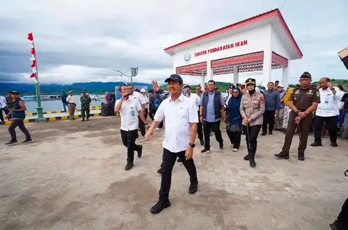 Menteri Trenggono Gandeng Brimob, Jaga Produk Ikan RI Bebas Radiasi