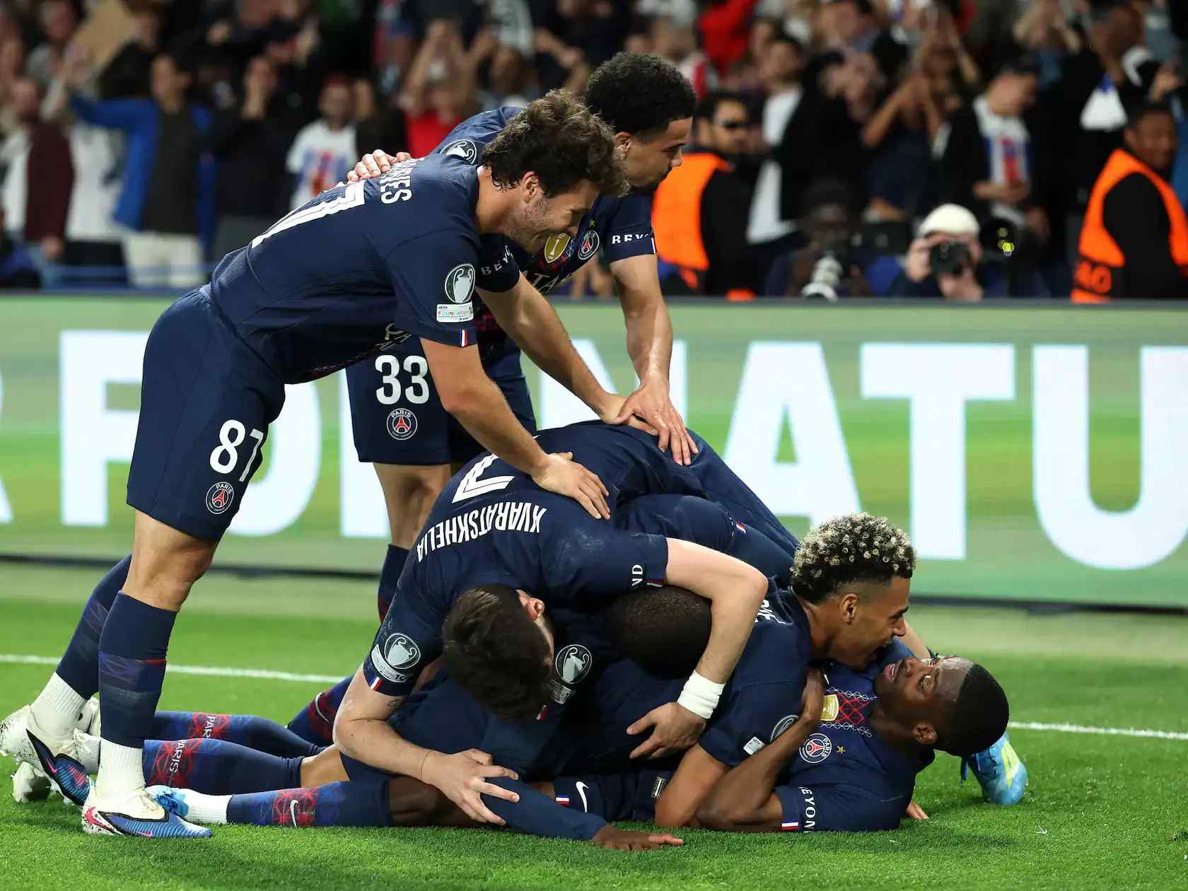 Drama 9 Gol! PSG Tundukkan Bayern Munchen 5-4 di Semifinal Liga Champions