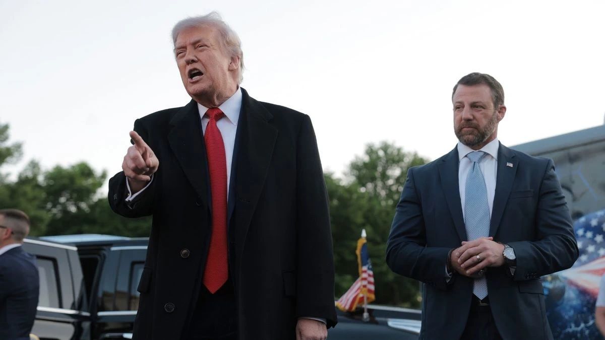 Trump 'damprat' Reporter Abc News: Sebut Pertanyaan Bodoh Dan Memalukan Negara