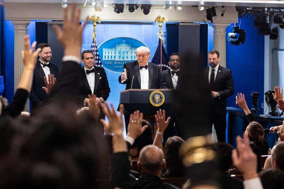 Trump Ngamuk di '60 Minutes', Damprat Jurnalis soal Manifesto Penembak